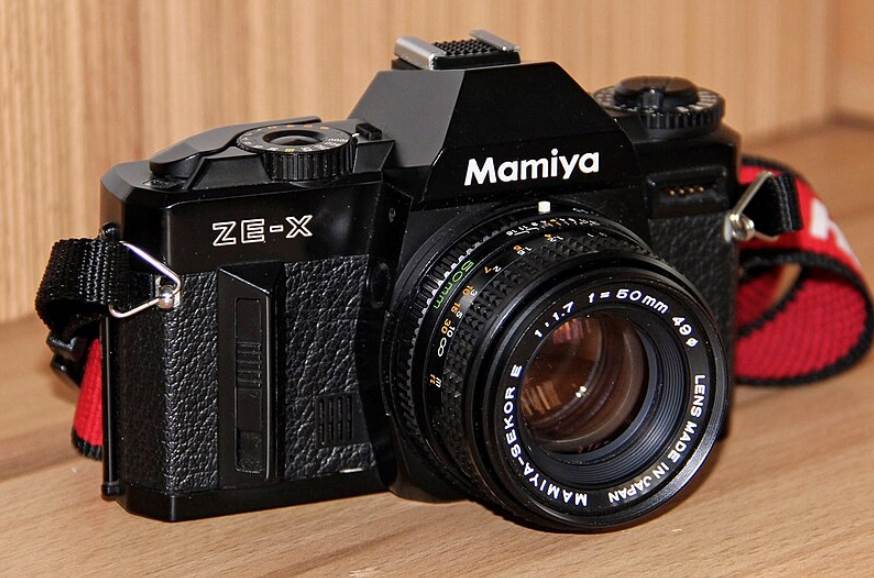 Mamiya ZE-X reflex